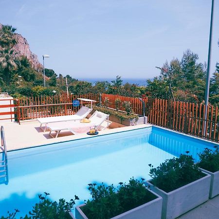 Sea Apartment & Pool 2 Palermo Exteriér fotografie