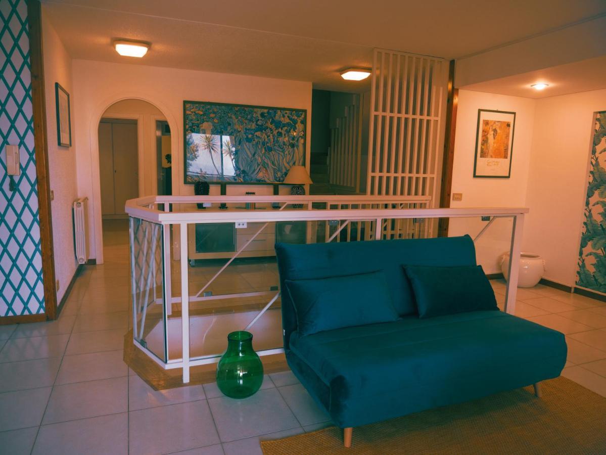 Sea Apartment & Pool 2 Palermo Exteriér fotografie